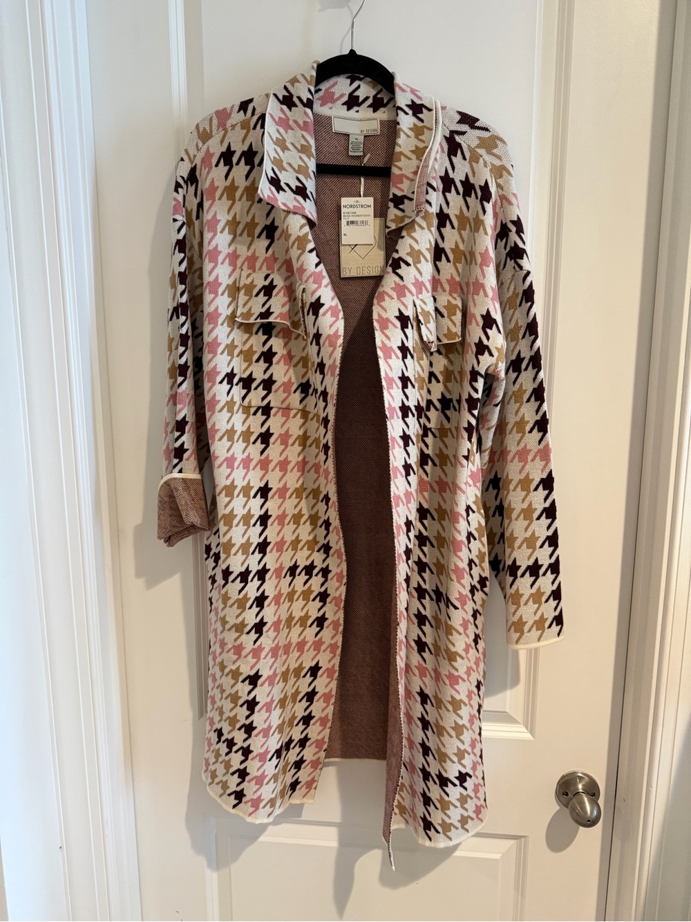 Open-Front Houndstooth Cardigan in Pink, Cream & Brown